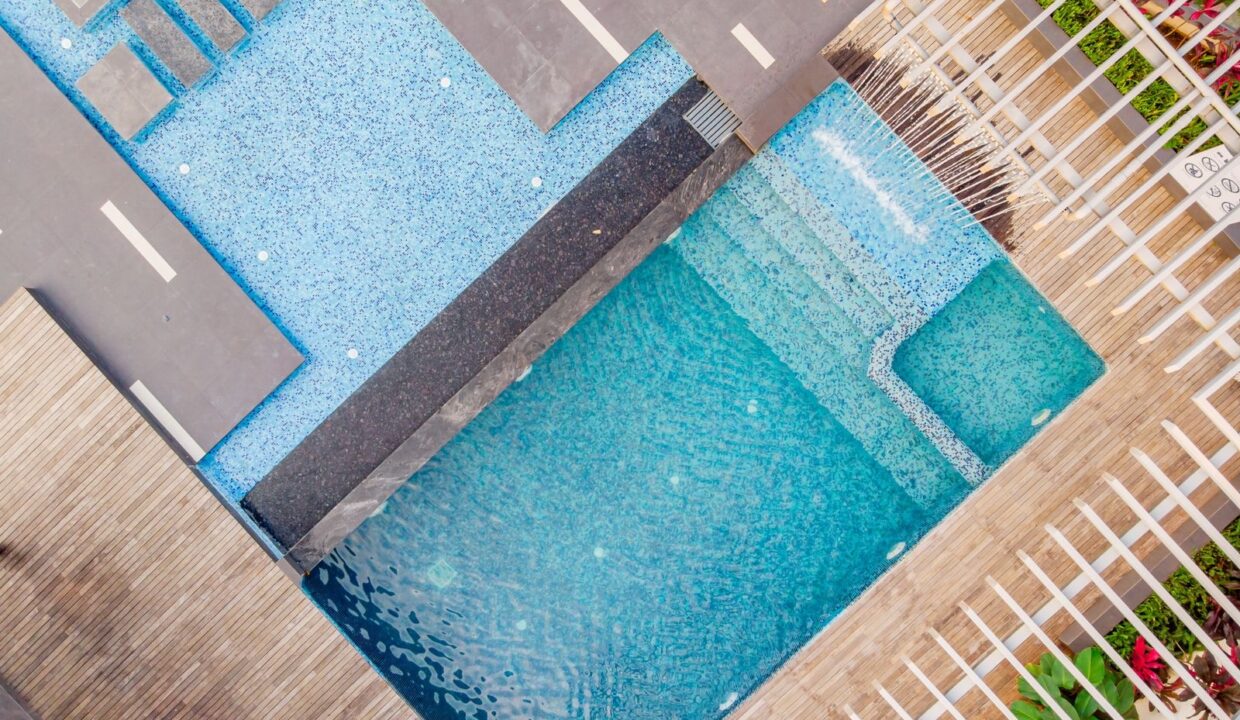 094fd061-1a30-4d45-bb48-ee65f44538ad