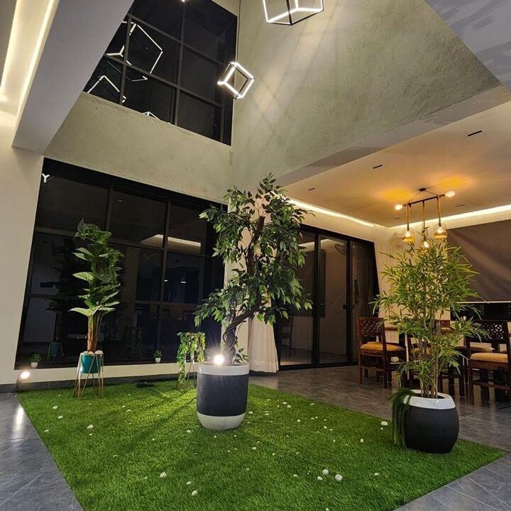 6cf1f791-4c82-4577-80e7-6608f9358bf0