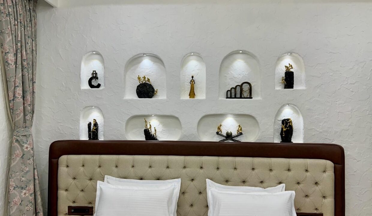 986ddde4-deb5-4ca2-b836-db954766a2cf