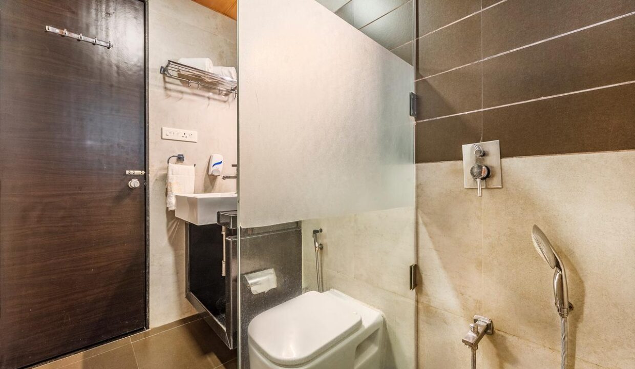 PHOTO-2025-06-13-15-37-04