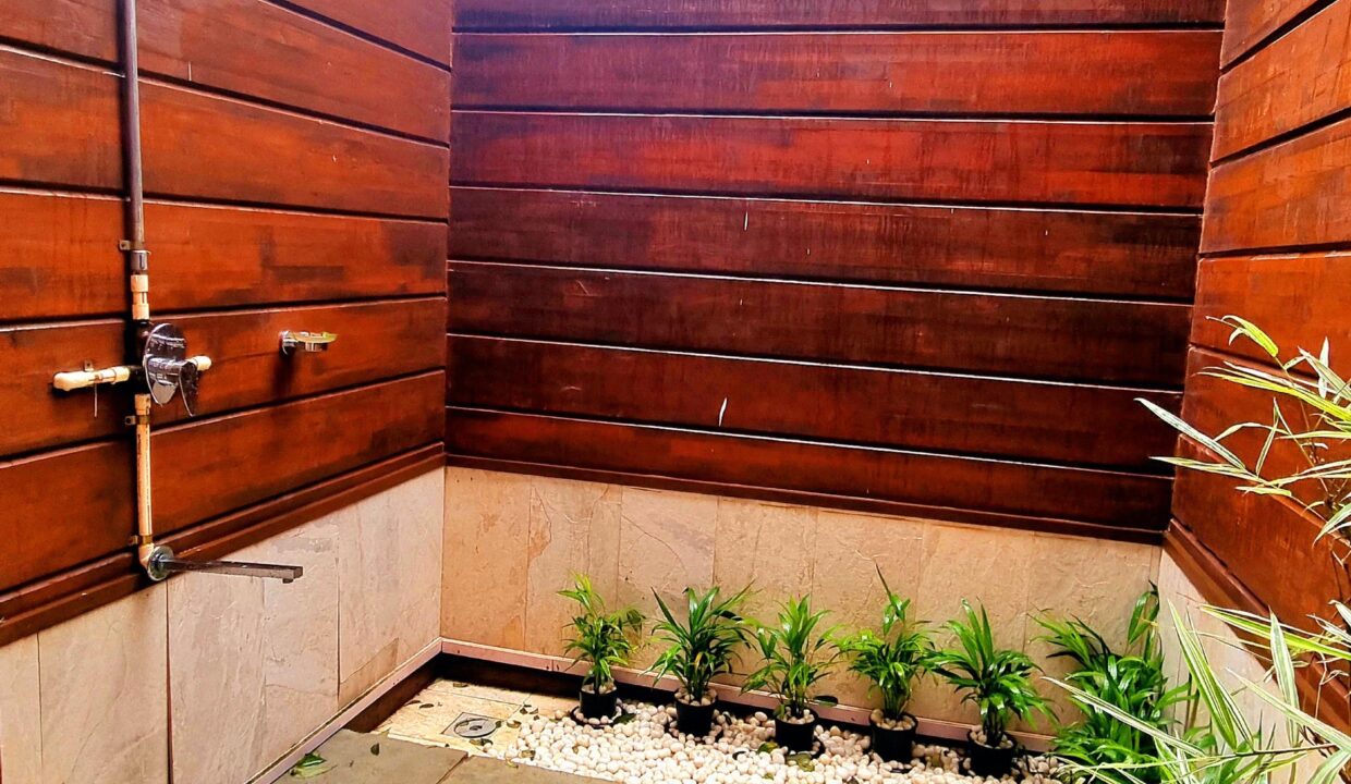 e569deb2-567c-4c9f-95ab-73006949c4a8